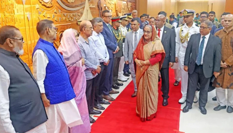 বেইজিংয়ের উদ্দেশে ঢাকা ছাড়লেন প্রধানমন্ত্রী
