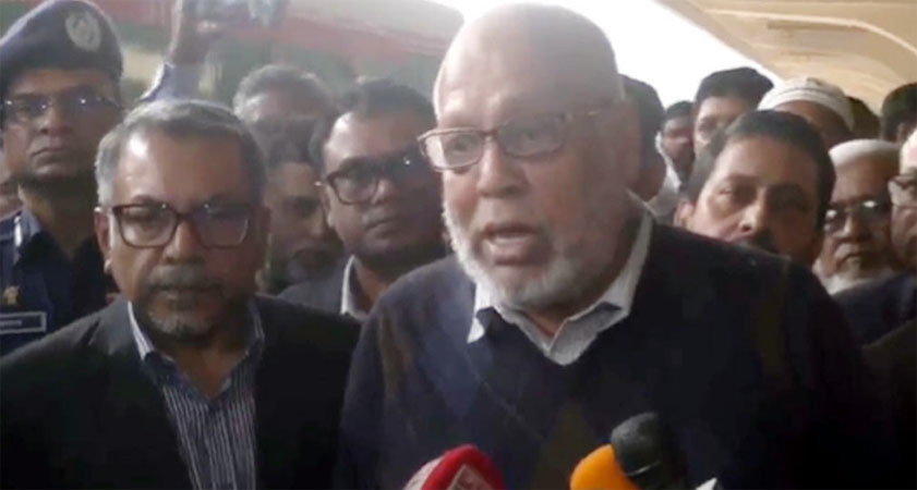 যাত্রীদের জিম্মি করে আন্দোলন দুঃখজনক : রেল উপদেষ্টা