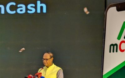 ক্যাশলেস সোসাইটি বাস্তবায়ন হলে বছরে দেড় থেকে দুই লাখ কোটি টাকা বাড়বে রাজস্ব: গভর্নর